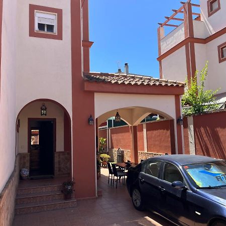 Casa Con Piscina Cerca De Sevilla المظهر الخارجي الصورة