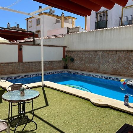 Casa Con Piscina Cerca De Sevilla المظهر الخارجي الصورة